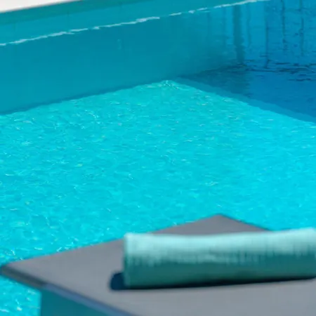 Nedia Retreat - Private Pool & Stunning Sea View Mlini