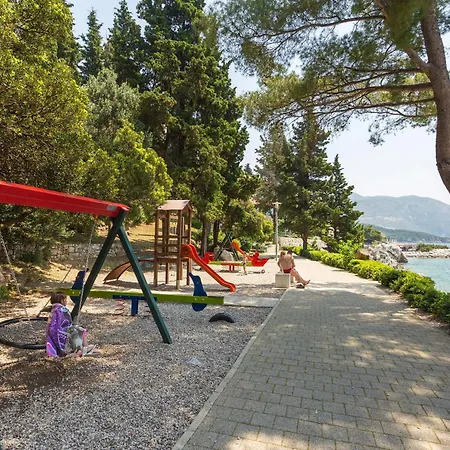 Nedia Retreat - Private Pool & Stunning Sea View بيت للعطل *